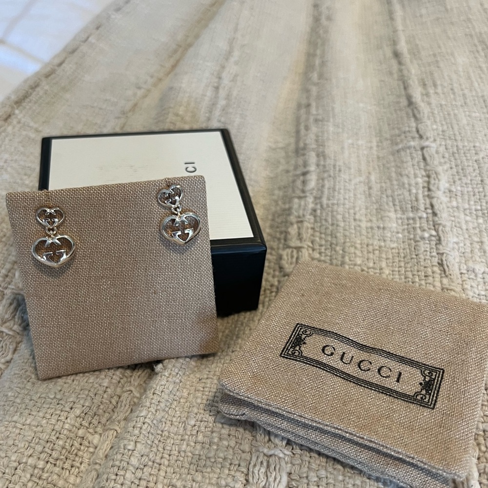Gucci sterling silver Britt Double Heart drop earrings.